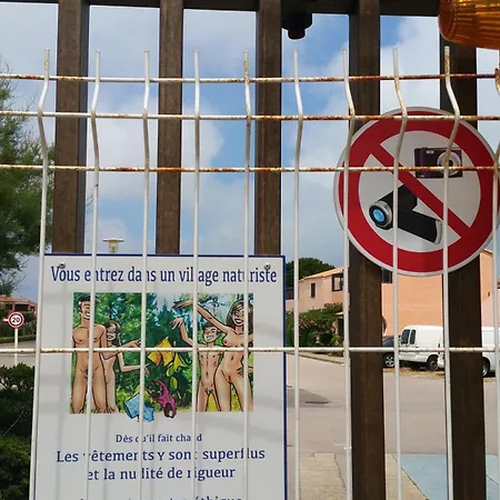 Apartment T2 Dans Village Naturiste En Bord De