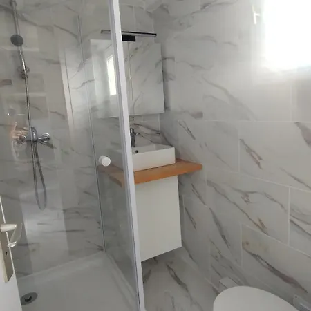 Apartment T2 Dans Village Naturiste En Bord De *