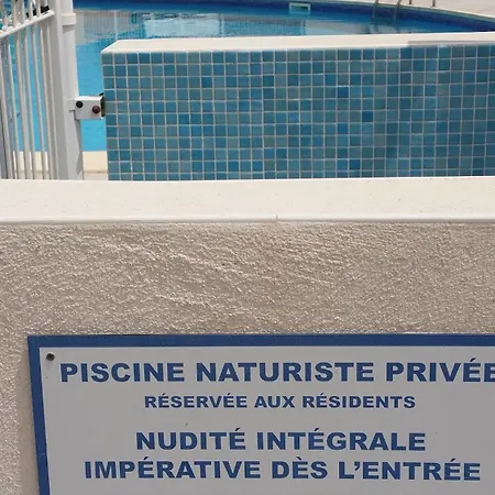 T2 Dans Village Naturiste En Bord De Apartment *