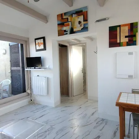 Apartment T2 Dans Village Naturiste En Bord De *